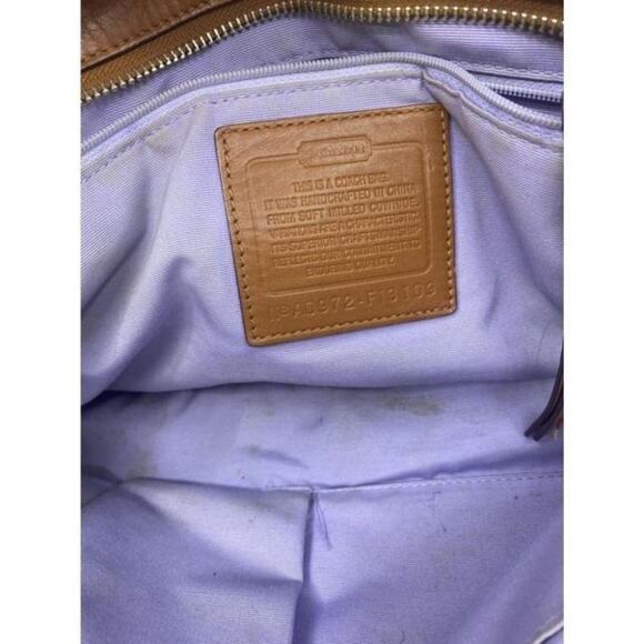 COACH Large White Brown Leather Shoulder Bag - Picture 7 of 9